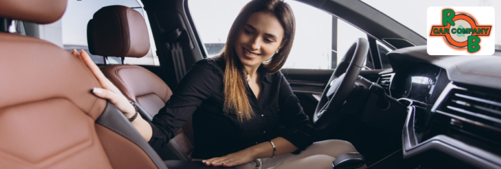 A customer getting a vehicle appraisal at R&B Car Company Warsaw with Max Allowance.
